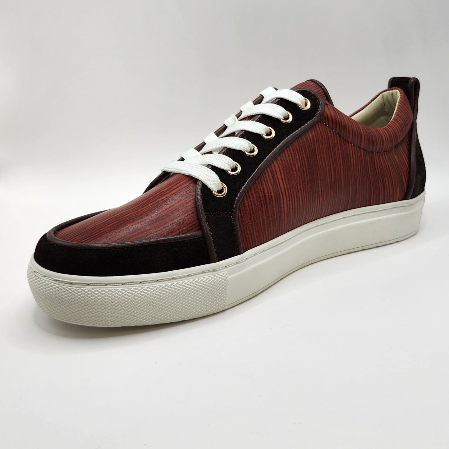Wooden appearance sneakers