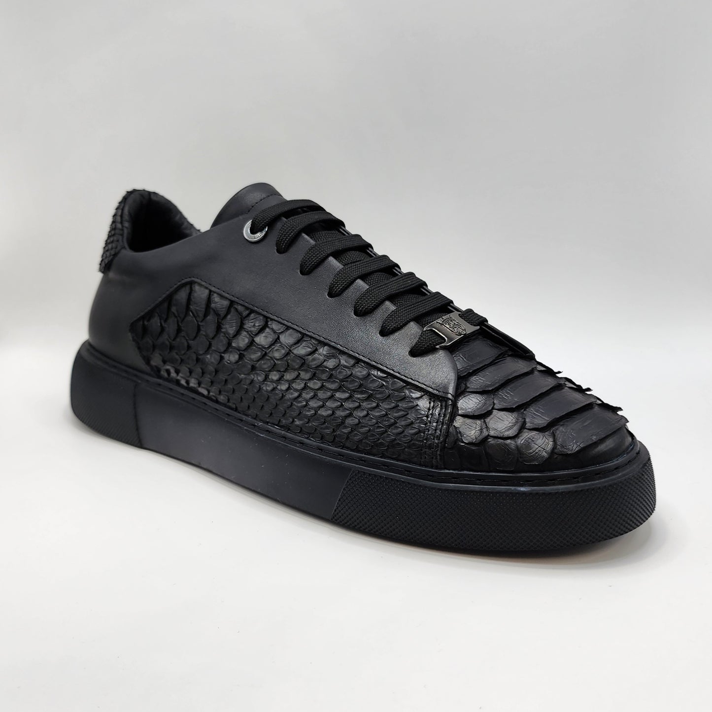 Black phyton