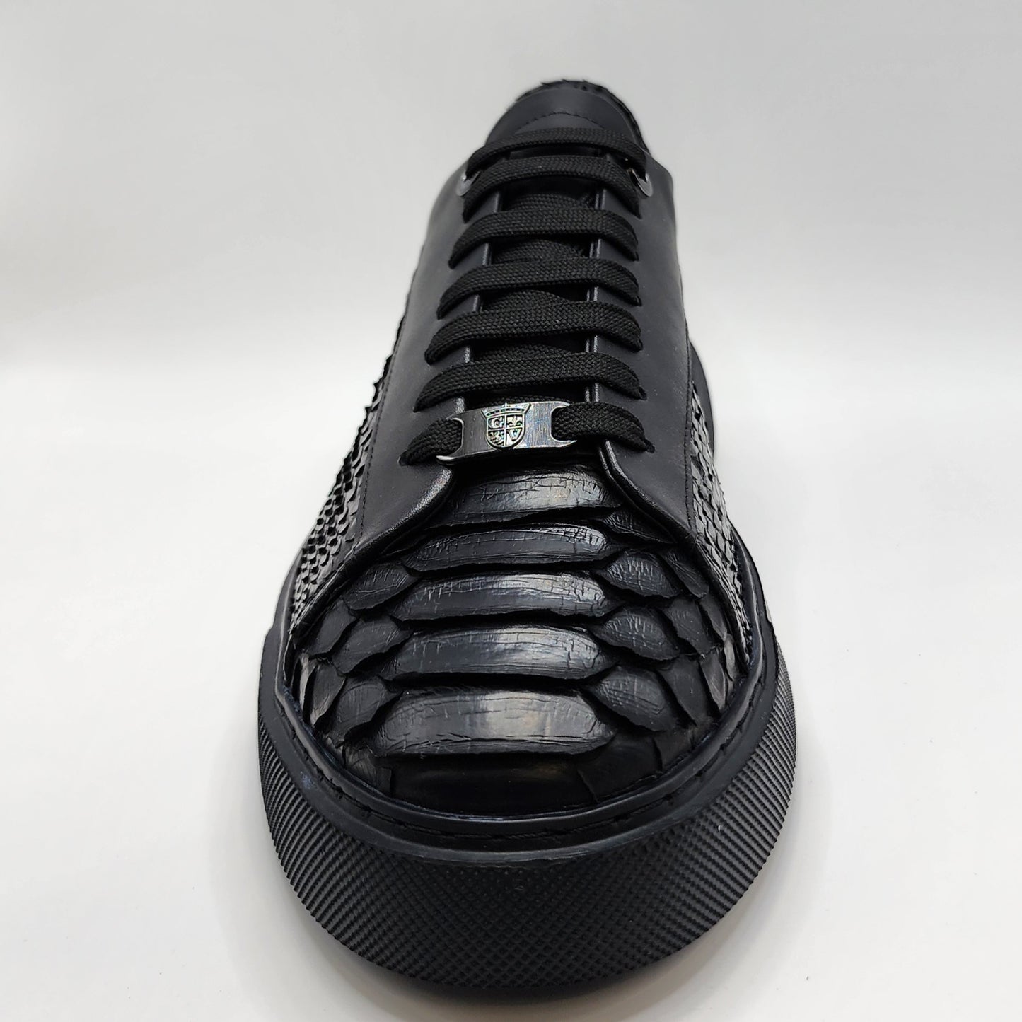 Black phyton
