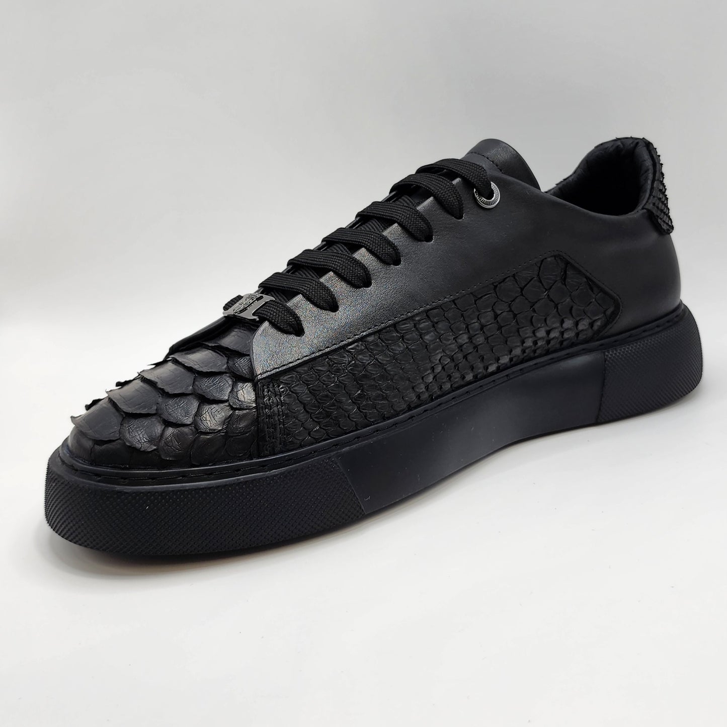 Black phyton