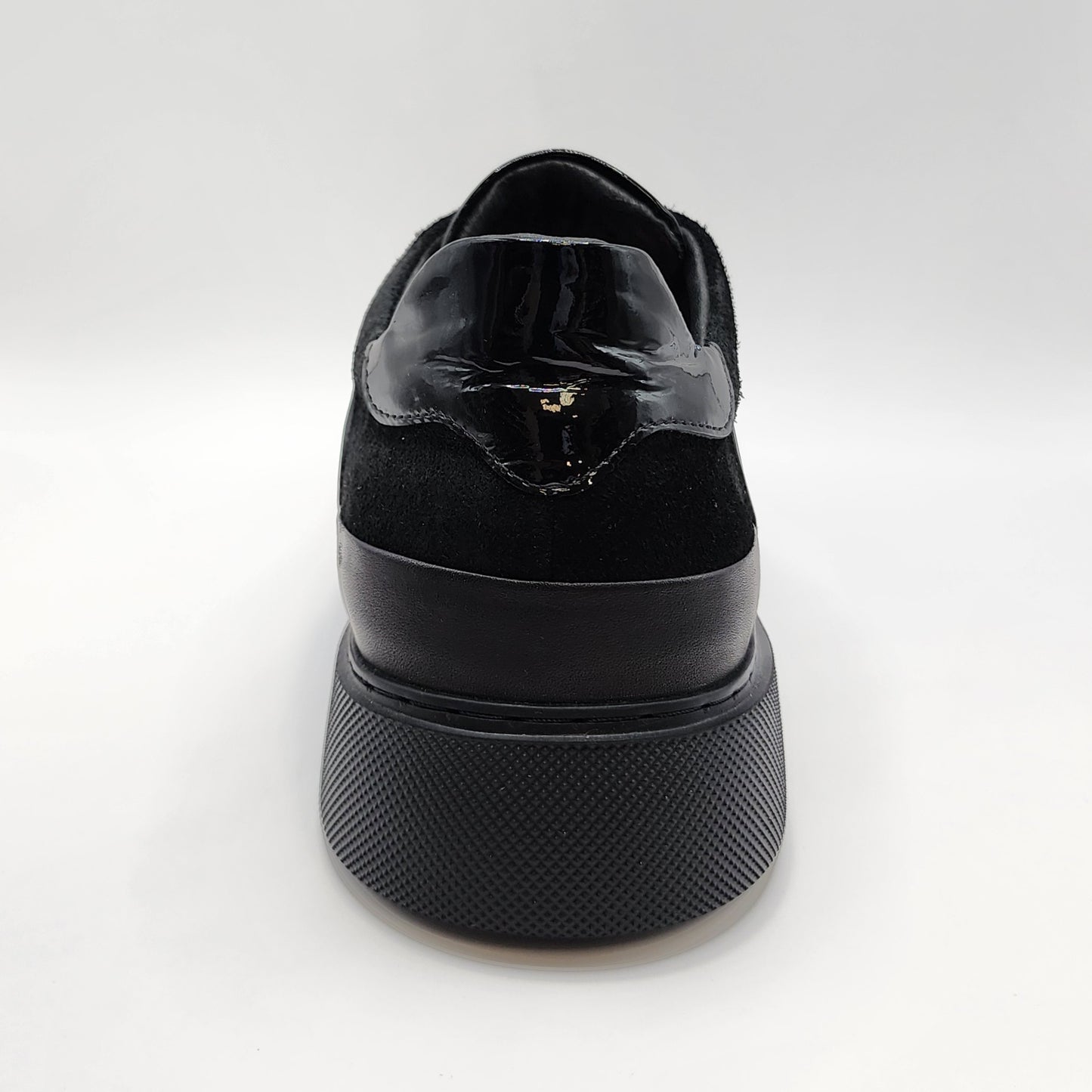 Black A leather sneakers