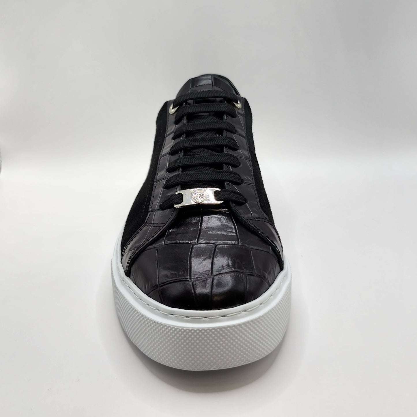 Black crocodile print